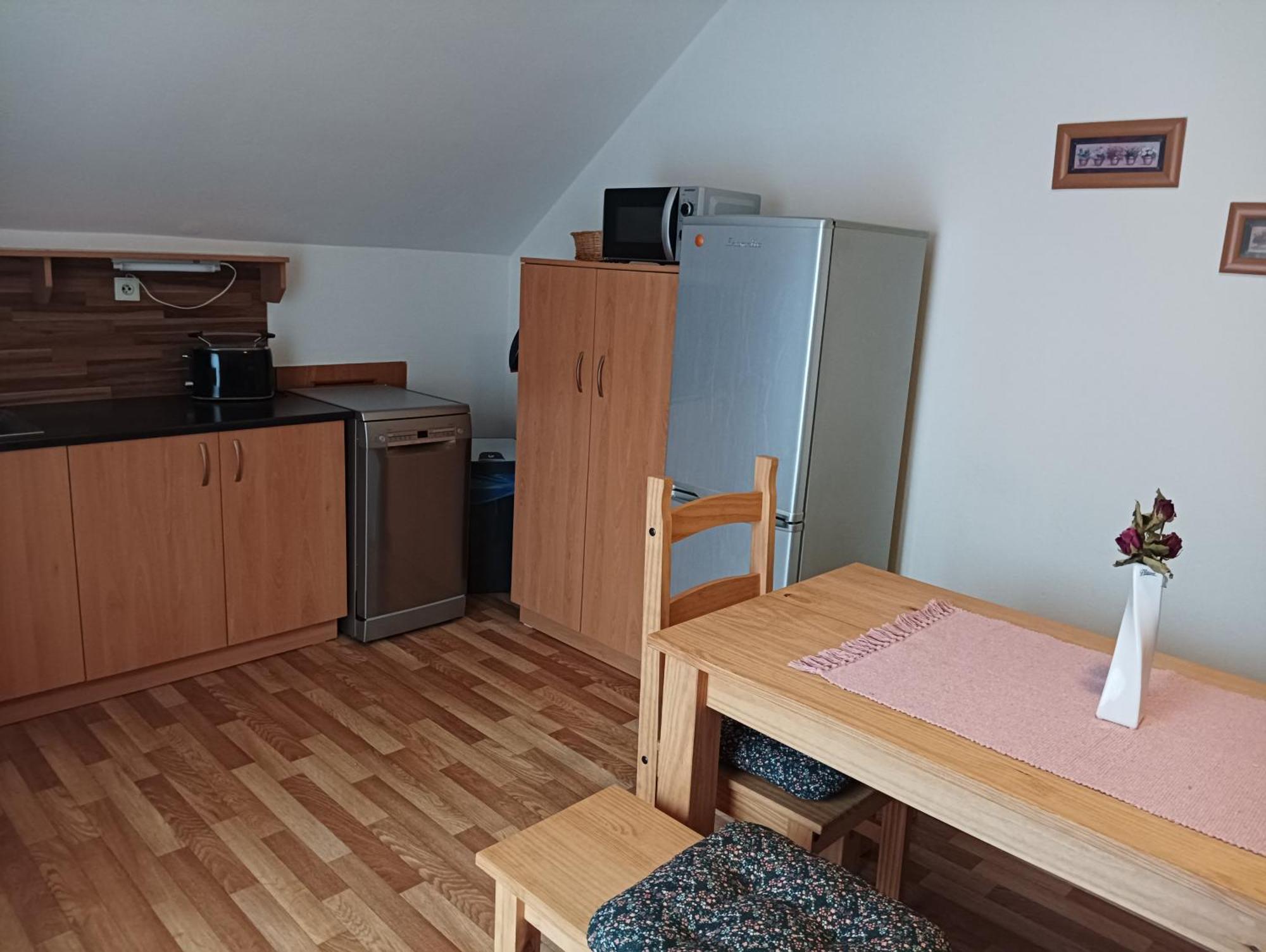 Ubytovani Iris Dolany  Exteriör bild